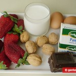 Ингредиенты для шоколадного пудинга с клубникой и сливками
