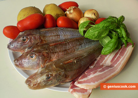 Ингредиенты для морской курицы с панчеттой, помидорами и картофелем