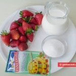 Ингредиенты для молочного желе с клубникой