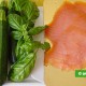 Ингредиенты для салата с копчёным лососем