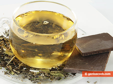 Зелёный чай и шоколад полезны для мозга вич инфицированных