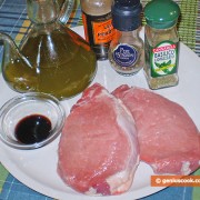 Ингредиенты для жареного свиного стейка
